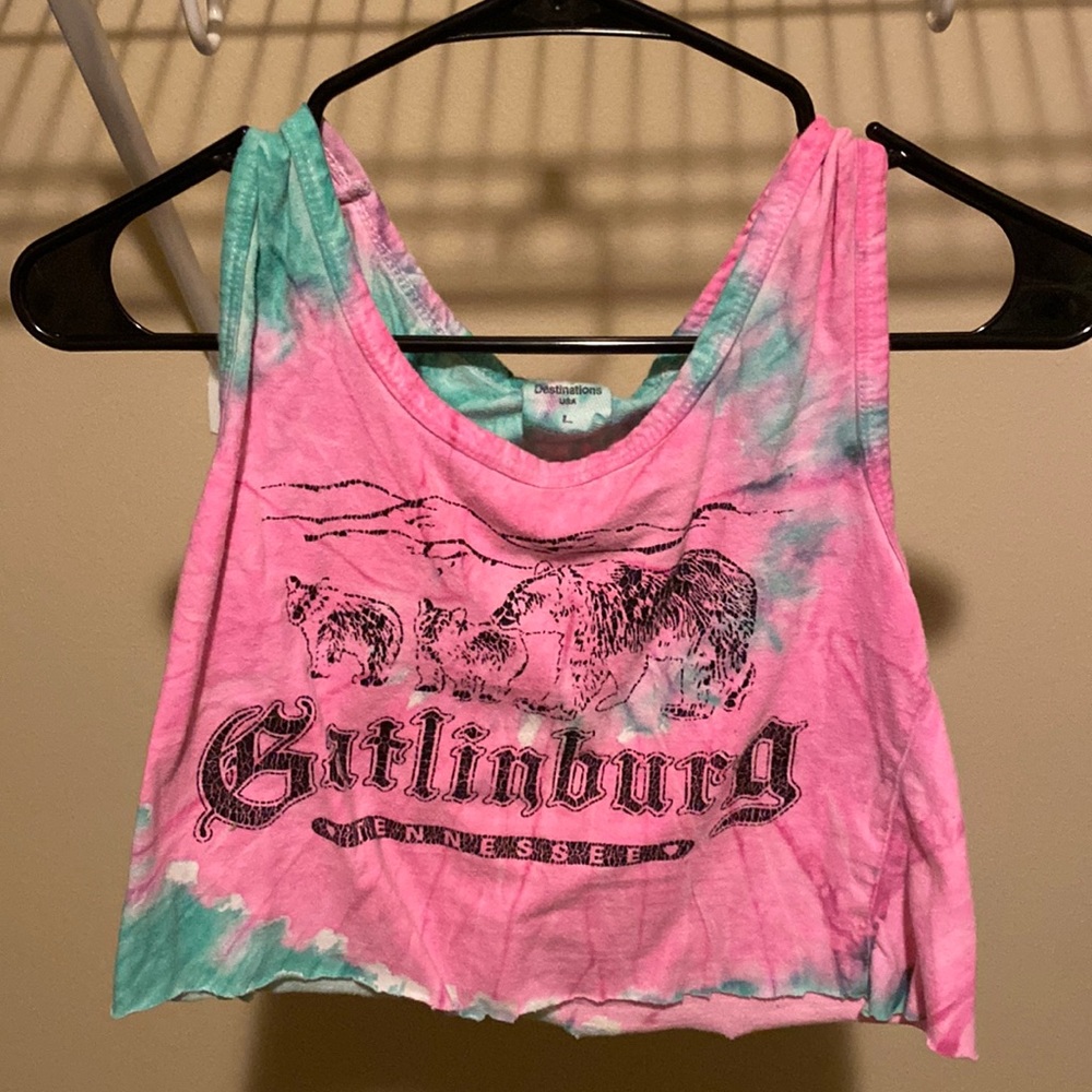 tye-dye crop top